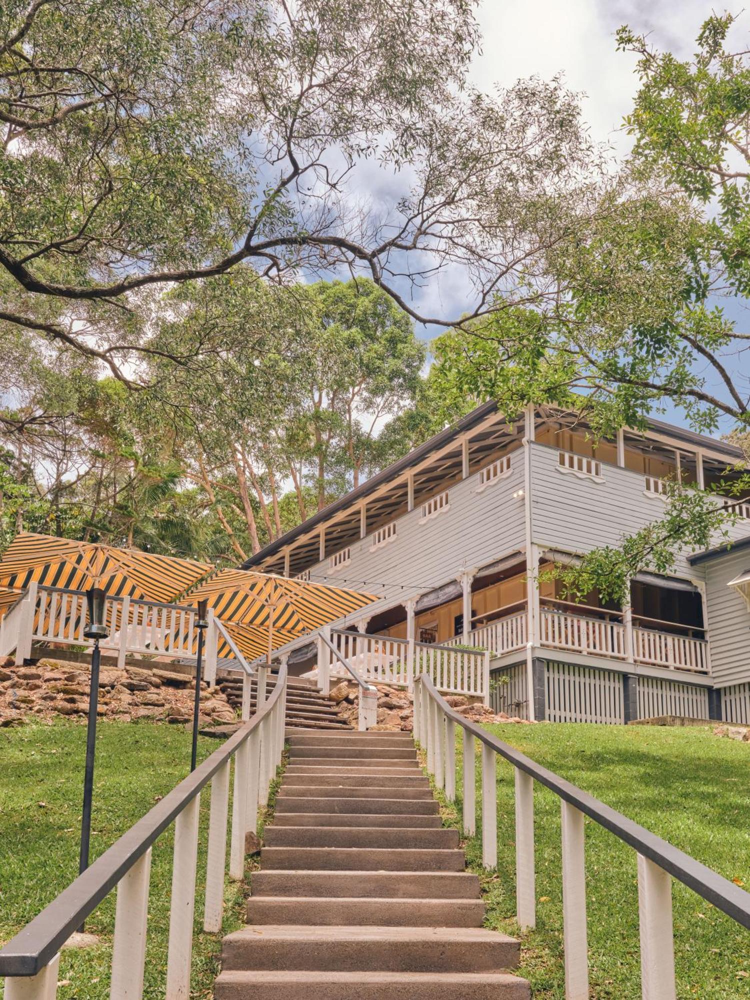 Halse Lodge Noosa Heads Buitenkant foto